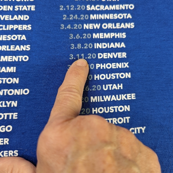 DALLAS Mavericks**"Pre-Covid Home Games roster that were cancelled**XL - Picture 9 of 13